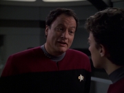Filename=extant_StarTrek_VOY_7x19-Q2_0866.jpg
Filesize=115KiB
Dimensions=1200x900
Date added=Jan 16, 2020 extant_StarTrek_VOY_7x19-Q2_0866.jpg