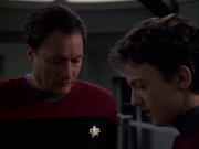 Filename=extant_StarTrek_VOY_7x19-Q2_0877.jpg
Filesize=119KiB
Dimensions=1200x900
Date added=Jan 16, 2020 extant_StarTrek_VOY_7x19-Q2_0877.jpg