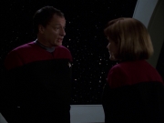 extant_StarTrek_VOY_7x19-Q2_0953.jpg