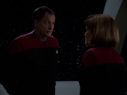 extant_StarTrek_VOY_7x19-Q2_0954.jpg