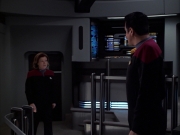extant_StarTrek_VOY_7x19-Q2_1077.jpg