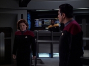 Filename=extant_StarTrek_VOY_7x19-Q2_1089.jpg
Filesize=142KiB
Dimensions=1200x900
Date added=Jan 16, 2020 extant_StarTrek_VOY_7x19-Q2_1089.jpg