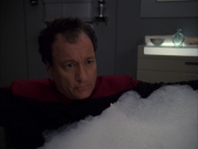 Filename=extant_StarTrek_VOY_7x19-Q2_1116.jpg
Filesize=116KiB
Dimensions=1200x900
Date added=Jan 16, 2020 extant_StarTrek_VOY_7x19-Q2_1116.jpg