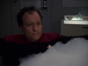extant_StarTrek_VOY_7x19-Q2_1172.jpg