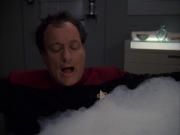 extant_StarTrek_VOY_7x19-Q2_1173.jpg