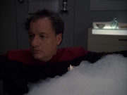 Filename=extant_StarTrek_VOY_7x19-Q2_1187.jpg
Filesize=113KiB
Dimensions=1200x900
Date added=Jan 16, 2020 extant_StarTrek_VOY_7x19-Q2_1187.jpg