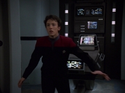 Filename=extant_StarTrek_VOY_7x19-Q2_1223.jpg
Filesize=139KiB
Dimensions=1200x900
Date added=Jan 16, 2020 extant_StarTrek_VOY_7x19-Q2_1223.jpg