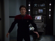 Filename=extant_StarTrek_VOY_7x19-Q2_1224.jpg
Filesize=139KiB
Dimensions=1200x900
Date added=Jan 16, 2020 extant_StarTrek_VOY_7x19-Q2_1224.jpg