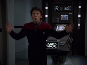 Filename=extant_StarTrek_VOY_7x19-Q2_1225.jpg
Filesize=136KiB
Dimensions=1200x900
Date added=Jan 16, 2020 extant_StarTrek_VOY_7x19-Q2_1225.jpg