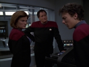 Filename=extant_StarTrek_VOY_7x19-Q2_1241.jpg
Filesize=134KiB
Dimensions=1200x900
Date added=Jan 16, 2020 extant_StarTrek_VOY_7x19-Q2_1241.jpg