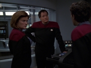 Filename=extant_StarTrek_VOY_7x19-Q2_1243.jpg
Filesize=138KiB
Dimensions=1200x900
Date added=Jan 16, 2020 extant_StarTrek_VOY_7x19-Q2_1243.jpg