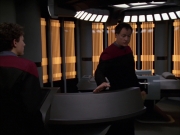 Filename=extant_StarTrek_VOY_7x19-Q2_1257.jpg
Filesize=152KiB
Dimensions=1200x900
Date added=Jan 16, 2020 extant_StarTrek_VOY_7x19-Q2_1257.jpg