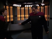Filename=extant_StarTrek_VOY_7x19-Q2_1260.jpg
Filesize=157KiB
Dimensions=1200x900
Date added=Jan 16, 2020 extant_StarTrek_VOY_7x19-Q2_1260.jpg