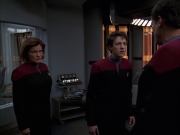 Filename=extant_StarTrek_VOY_7x19-Q2_1264.jpg
Filesize=129KiB
Dimensions=1200x900
Date added=Jan 16, 2020 extant_StarTrek_VOY_7x19-Q2_1264.jpg