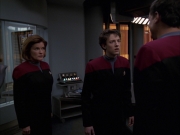 Filename=extant_StarTrek_VOY_7x19-Q2_1268.jpg
Filesize=125KiB
Dimensions=1200x900
Date added=Jan 16, 2020 extant_StarTrek_VOY_7x19-Q2_1268.jpg