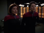 Filename=extant_StarTrek_VOY_7x19-Q2_1275.jpg
Filesize=138KiB
Dimensions=1200x900
Date added=Jan 16, 2020 extant_StarTrek_VOY_7x19-Q2_1275.jpg