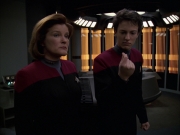 Filename=extant_StarTrek_VOY_7x19-Q2_1292.jpg
Filesize=145KiB
Dimensions=1200x900
Date added=Jan 16, 2020 extant_StarTrek_VOY_7x19-Q2_1292.jpg