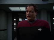 Filename=extant_StarTrek_VOY_7x19-Q2_1315.jpg
Filesize=110KiB
Dimensions=1200x900
Date added=Jan 16, 2020 extant_StarTrek_VOY_7x19-Q2_1315.jpg