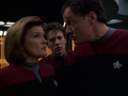Filename=extant_StarTrek_VOY_7x19-Q2_1330.jpg
Filesize=120KiB
Dimensions=1200x900
Date added=Jan 16, 2020 extant_StarTrek_VOY_7x19-Q2_1330.jpg