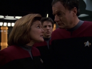 Filename=extant_StarTrek_VOY_7x19-Q2_1345.jpg
Filesize=129KiB
Dimensions=1200x900
Date added=Jan 16, 2020 extant_StarTrek_VOY_7x19-Q2_1345.jpg