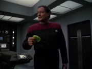 Filename=extant_StarTrek_VOY_7x19-Q2_1356.jpg
Filesize=135KiB
Dimensions=1200x900
Date added=Jan 16, 2020 extant_StarTrek_VOY_7x19-Q2_1356.jpg