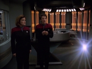 Filename=extant_StarTrek_VOY_7x19-Q2_1361.jpg
Filesize=175KiB
Dimensions=1200x900
Date added=Jan 16, 2020 extant_StarTrek_VOY_7x19-Q2_1361.jpg