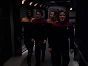 extant_StarTrek_VOY_7x19-Q2_1384.jpg