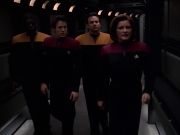 extant_StarTrek_VOY_7x19-Q2_1388.jpg
