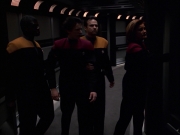 extant_StarTrek_VOY_7x19-Q2_1391.jpg