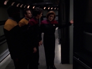 Filename=extant_StarTrek_VOY_7x19-Q2_1394.jpg
Filesize=126KiB
Dimensions=1200x900
Date added=Jan 16, 2020 extant_StarTrek_VOY_7x19-Q2_1394.jpg