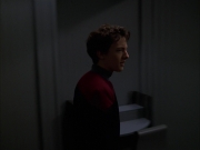 Filename=extant_StarTrek_VOY_7x19-Q2_1405.jpg
Filesize=90KiB
Dimensions=1200x900
Date added=Jan 16, 2020 extant_StarTrek_VOY_7x19-Q2_1405.jpg