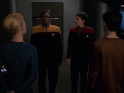 extant_StarTrek_VOY_7x19-Q2_1478.jpg