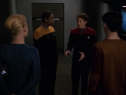 extant_StarTrek_VOY_7x19-Q2_1485.jpg