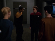 extant_StarTrek_VOY_7x19-Q2_1496.jpg