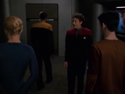 extant_StarTrek_VOY_7x19-Q2_1497.jpg