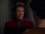 extant_StarTrek_VOY_7x19-Q2_1505.jpg