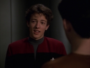 extant_StarTrek_VOY_7x19-Q2_1518.jpg