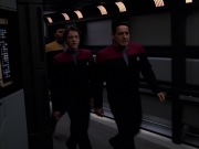 extant_StarTrek_VOY_7x19-Q2_1527.jpg