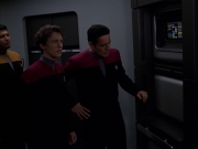 Filename=extant_StarTrek_VOY_7x19-Q2_1533.jpg
Filesize=108KiB
Dimensions=1200x900
Date added=Jan 16, 2020 extant_StarTrek_VOY_7x19-Q2_1533.jpg