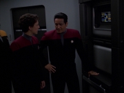 Filename=extant_StarTrek_VOY_7x19-Q2_1536.jpg
Filesize=112KiB
Dimensions=1200x900
Date added=Jan 16, 2020 extant_StarTrek_VOY_7x19-Q2_1536.jpg