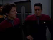 Filename=extant_StarTrek_VOY_7x19-Q2_1543.jpg
Filesize=107KiB
Dimensions=1200x900
Date added=Jan 16, 2020 extant_StarTrek_VOY_7x19-Q2_1543.jpg