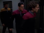 Filename=extant_StarTrek_VOY_7x19-Q2_1548.jpg
Filesize=105KiB
Dimensions=1200x900
Date added=Jan 16, 2020 extant_StarTrek_VOY_7x19-Q2_1548.jpg