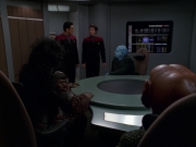 Filename=extant_StarTrek_VOY_7x19-Q2_1563.jpg
Filesize=142KiB
Dimensions=1200x900
Date added=Jan 16, 2020 extant_StarTrek_VOY_7x19-Q2_1563.jpg