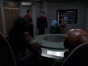 Filename=extant_StarTrek_VOY_7x19-Q2_1565.jpg
Filesize=143KiB
Dimensions=1200x900
Date added=Jan 16, 2020 extant_StarTrek_VOY_7x19-Q2_1565.jpg