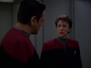 Filename=extant_StarTrek_VOY_7x19-Q2_1575.jpg
Filesize=109KiB
Dimensions=1200x900
Date added=Jan 16, 2020 extant_StarTrek_VOY_7x19-Q2_1575.jpg