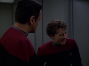 Filename=extant_StarTrek_VOY_7x19-Q2_1582.jpg
Filesize=113KiB
Dimensions=1200x900
Date added=Jan 16, 2020 extant_StarTrek_VOY_7x19-Q2_1582.jpg