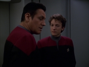 Filename=extant_StarTrek_VOY_7x19-Q2_1600.jpg
Filesize=107KiB
Dimensions=1200x900
Date added=Jan 16, 2020 extant_StarTrek_VOY_7x19-Q2_1600.jpg