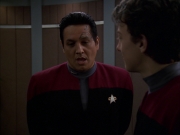 Filename=extant_StarTrek_VOY_7x19-Q2_1610.jpg
Filesize=113KiB
Dimensions=1200x900
Date added=Jan 16, 2020 extant_StarTrek_VOY_7x19-Q2_1610.jpg