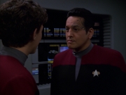 Filename=extant_StarTrek_VOY_7x19-Q2_1627.jpg
Filesize=119KiB
Dimensions=1200x900
Date added=Jan 16, 2020 extant_StarTrek_VOY_7x19-Q2_1627.jpg