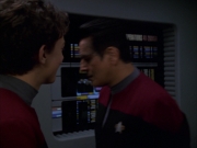 Filename=extant_StarTrek_VOY_7x19-Q2_1633.jpg
Filesize=120KiB
Dimensions=1200x900
Date added=Jan 16, 2020 extant_StarTrek_VOY_7x19-Q2_1633.jpg
